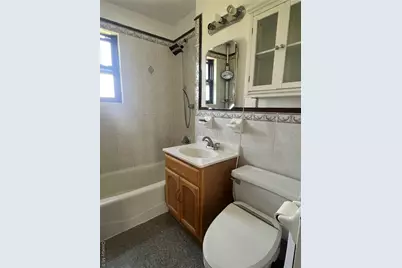 196-11 69th Avenue #2nd fl, Fresh Meadows, NY 11365 - Photo 13