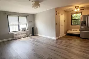 196-11 69th Ave, Fresh Meadows, NY 11365 - Photo 7