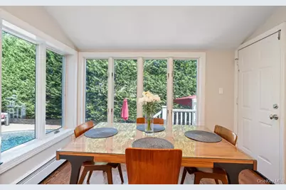 2 Flower Lane, Jericho, NY 11753 - Photo 9