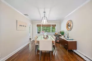 2 Flower Ln, Jericho, NY 11753 - Photo 7