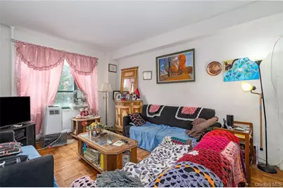 1501 Metropolitan Avenue #6C, Bronx, NY 10462 - Photo 3