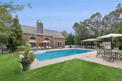 138 North Road, Hampton Bays, NY 11946 - Photo 7