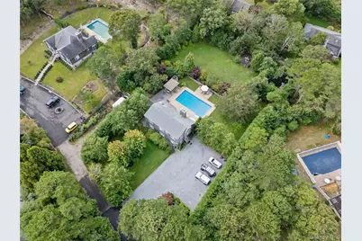 138 North Road, Hampton Bays, NY 11946 - Photo 27