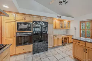 6 Bay Dr, Hampton Bays, NY 11946 - Photo 11