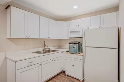 6 Bay Drive, Hampton Bays, NY 11946 - Photo 21