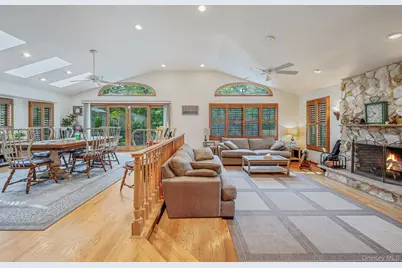 6 Bay Drive, Hampton Bays, NY 11946 - Photo 3