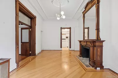 39 Remsen Street #2D, Brooklyn, NY 11201 - Photo 11