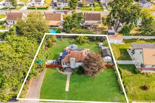 30 Oakdale Ave, Central Islip, NY 11722 - Photo 13