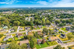 30 Oakdale Ave, Central Islip, NY 11722 - Photo 15