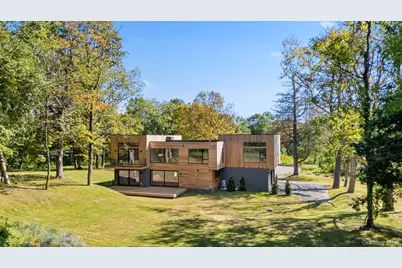 28 McLain Street, Bedford Corners, NY 10549 - Photo 47