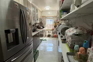 42-40 Bowne St, Flushing, NY 11355 - Photo 13