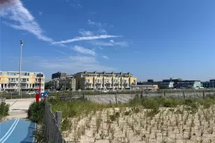 100-08 Shore Front Pkwy, Rockaway Park, NY 11694 - Photo 23