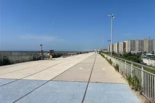100-08 Shore Front Pkwy, Rockaway Park, NY 11694 - Photo 25