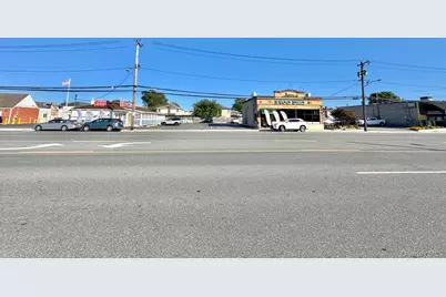 4259 Austin Boulevard, Island Park, NY 11558 - Photo 13