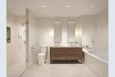 30-55 Vernon Boulevard #2D, Long Island City, NY 11102 - Photo 3