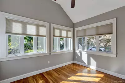 10 Lakeview Avenue, Poughkeepsie, NY 12601 - Photo 11