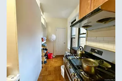 155-17 Sanford Avenue #2F, Hillcrest (Queens), NY 11355 - Photo 7