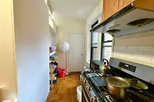 155-17 Sanford Ave, Hillcrest (Queens), NY 11355 - Photo 7
