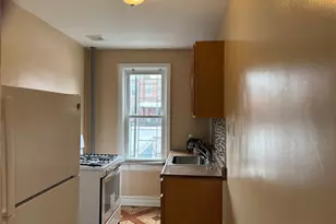 688 E 43rd St, Brooklyn, NY 11203 - Photo 11