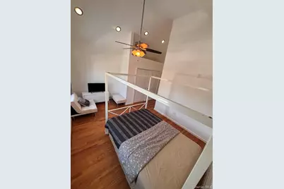 94 Lockman Avenue, New York, NY 10303 - Photo 23