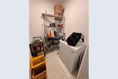 94 Lockman Avenue, New York, NY 10303 - Photo 11