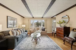 136 3rd St, New Hyde Park, NY 11040 - Photo 3