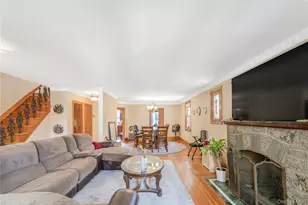 63-24 Alderton St, Rego Park, NY 11374 - Photo 11