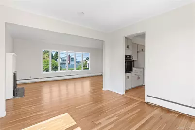 167 Secatogue Lane W, West Islip, NY 11795 - Photo 13