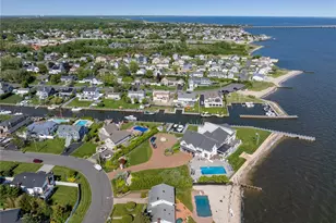 167 Secatogue Ln W, West Islip, NY 11795 - Photo 7