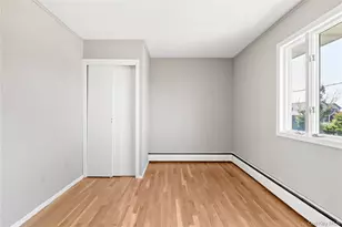 167 Secatogue Ln W, West Islip, NY 11795 - Photo 23