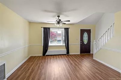 412 37th Street #1 Family House, Lindenhurst, NY 11757 - Photo 9