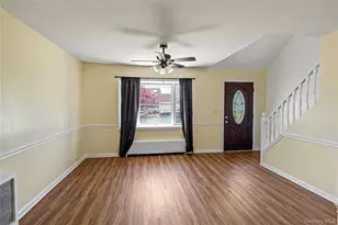 412 37th St, Lindenhurst, NY 11757 - Photo 9
