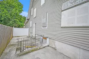 20 E Roosevelt Ave, Roosevelt, NY 11575 - Photo 19