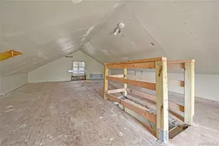 20 E Roosevelt Ave, Roosevelt, NY 11575 - Photo 15