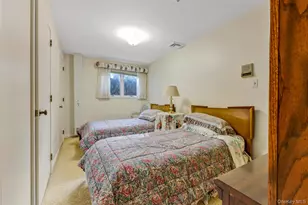 305 S Grandview Ave, Monsey, NY 10952 - Photo 33