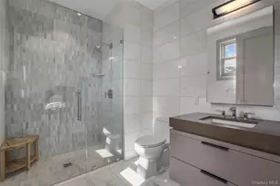 120 Old Post Rd, Rye, NY 10580 - Photo 17