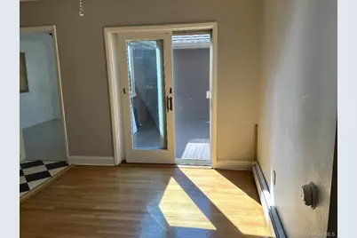 611 Asharoken Boulevard, Bay Shore, NY 11706 - Photo 13