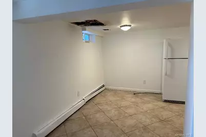 611 Asharoken Boulevard, Bay Shore, NY 11706 - Photo 17