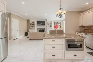 45 Meeting Ln, Hicksville, NY 11801 - Photo 17