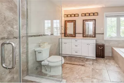 45 Meeting Lane, Hicksville, NY 11801 - Photo 25