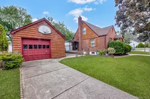 853 Arthur St, West Hempstead, NY 11552 - Photo 7