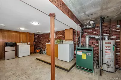 853 Arthur Street, West Hempstead, NY 11552 - Photo 21