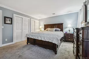 45 Meadow Ct, Manorville, NY 11949 - Photo 11