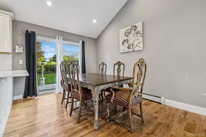 45 Meadow Court, Manorville, NY 11949 - Photo 5