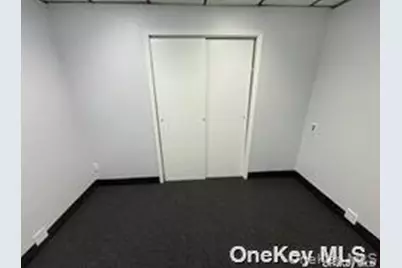 66-00 Queens Midtown Expressway #103, Maspeth, NY 11378 - Photo 11