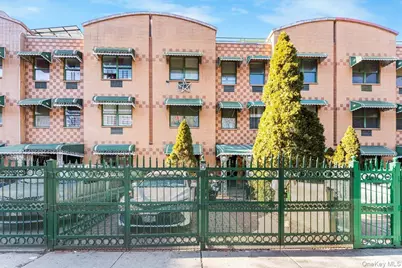 1475 Crotona Place, Bronx, NY 10456 - Photo 1