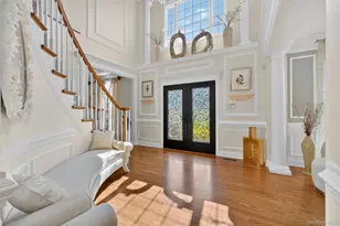 144 Shamrock Hills Dr, Wappingers Falls, NY 12590 - Photo 5