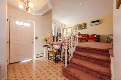 10 Meadow Road, Inwood, NY 11096 - Photo 3