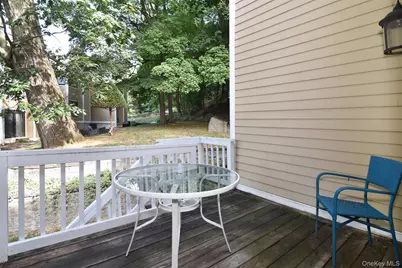 31 Westwood Close, Irvington, NY 10533 - Photo 11