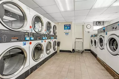 1304 Midland Avenue #A35, Yonkers, NY 10704 - Photo 9